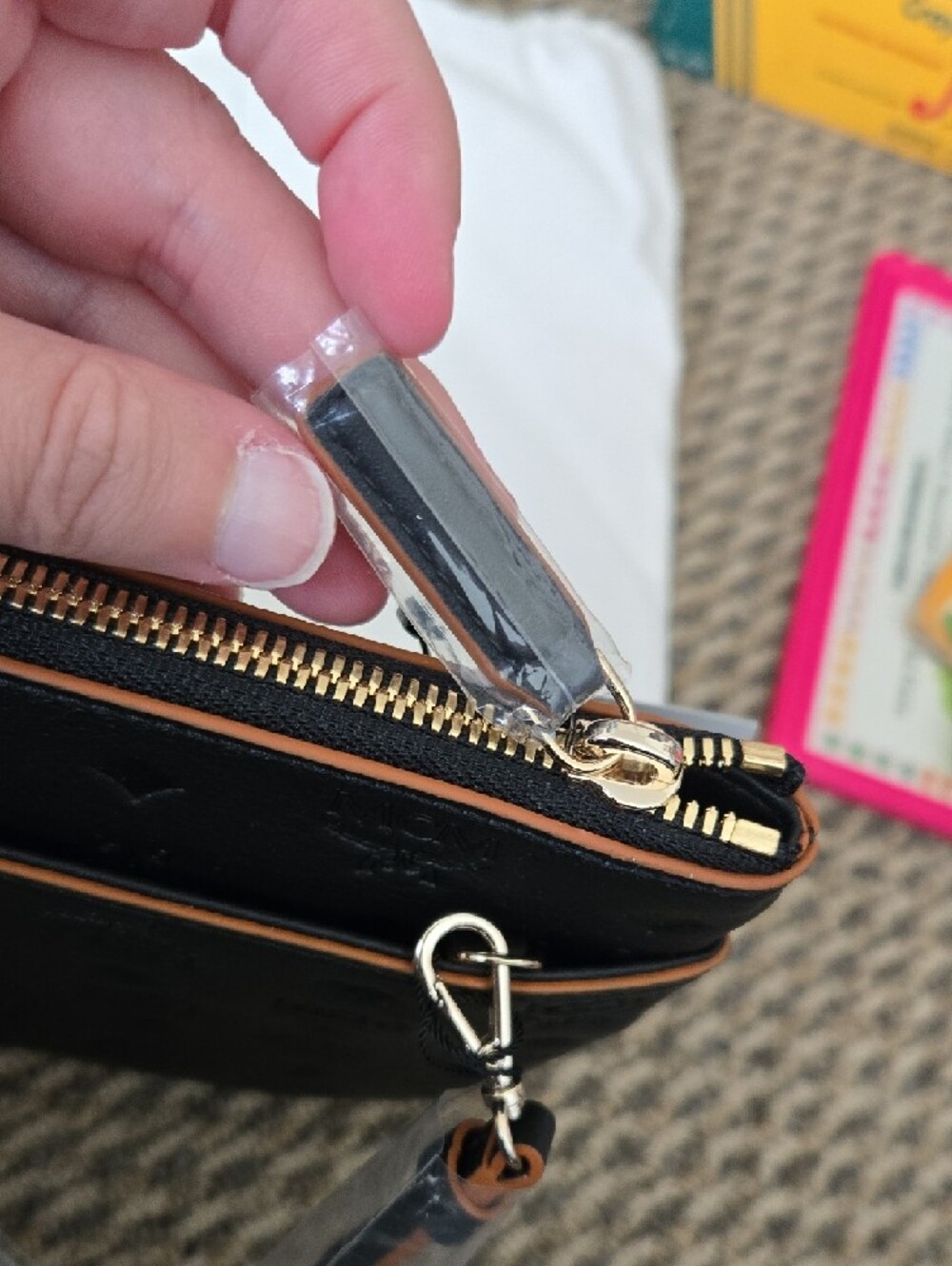 MCM Aren Crossbody Pouch - Picture 3 of 5
